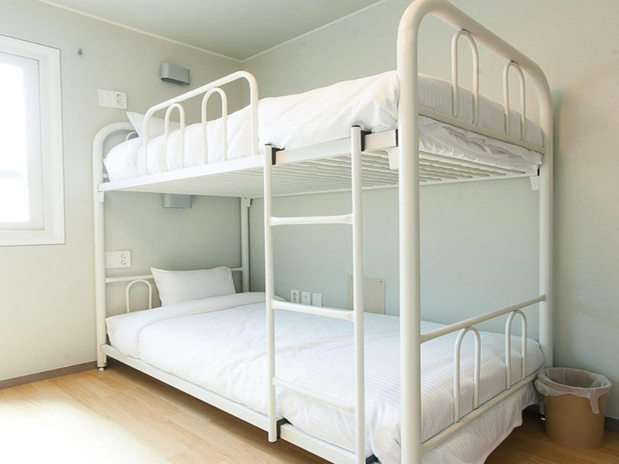 Uniqstay Пусан Экстерьер фото