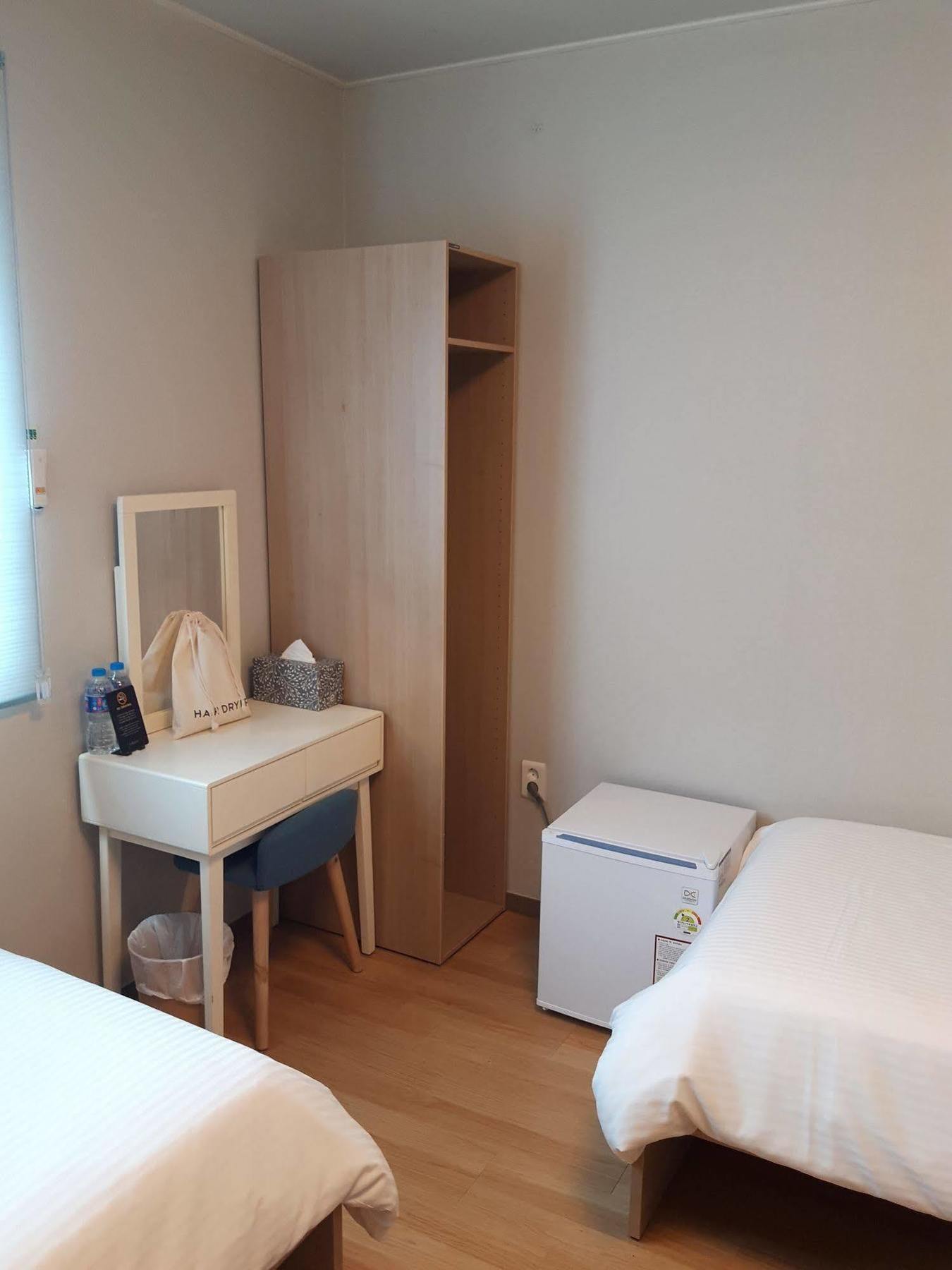 Uniqstay Пусан Экстерьер фото